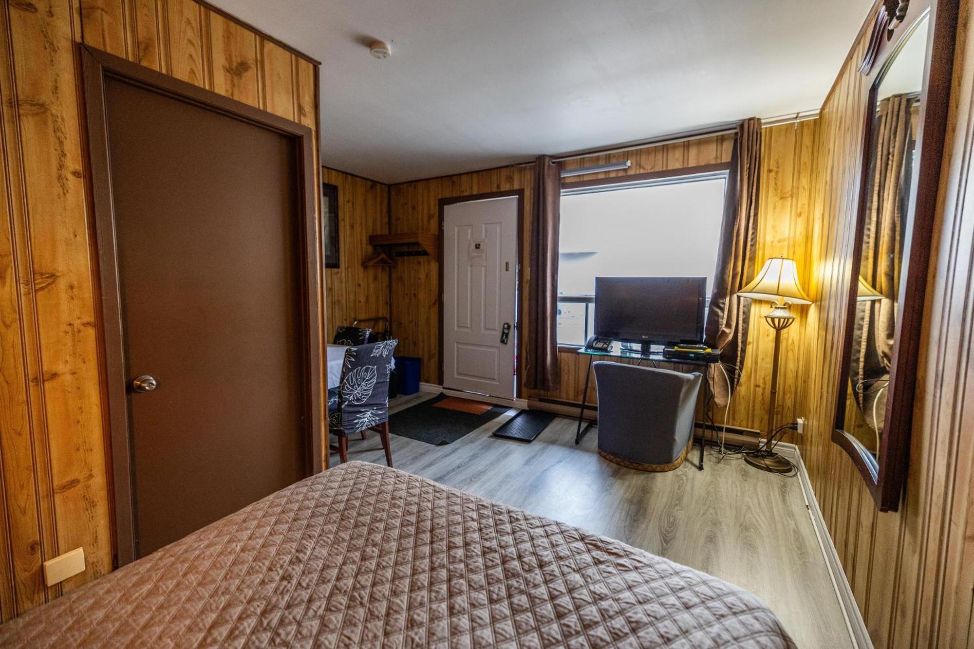 Motel Deblois Сент-Анн-де-Бопре Екстер'єр фото